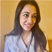 Soy responsable, con estudios. Me gusta la enseñanza, preferiblemente dedicada a niños pero puedo adaptarme a adultos.